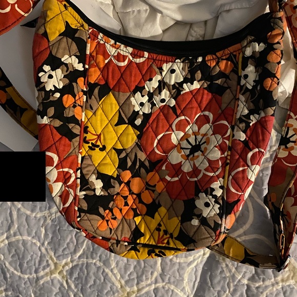 Vera Bradley (Puccini) - Picture 2 of 2